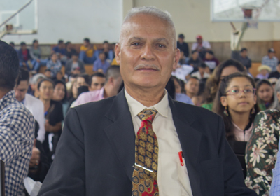 Edwin Flores